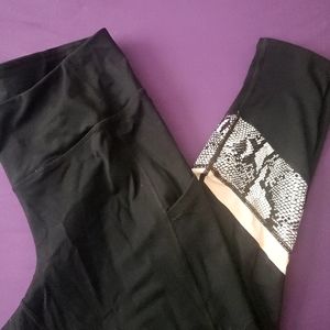 Torrid workout/yoga Capri leggings